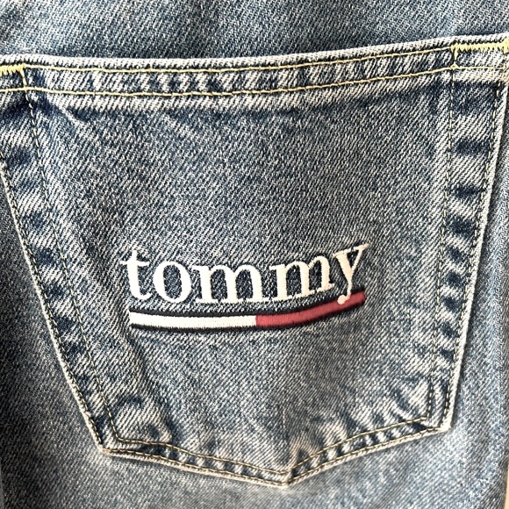 Vintage Tommy Hilfiger Jeans High Waisted Straight Leg Denim Size 3/28